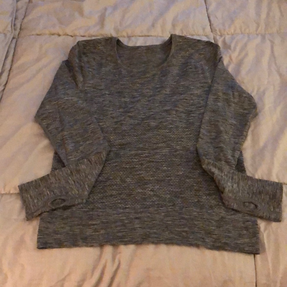 2017 version of lululemon breeze by l/s